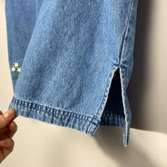 Vintage Blair Blue Denim Shirt with Dog Embroidery and bone buttons size small - Picture 6 of 11